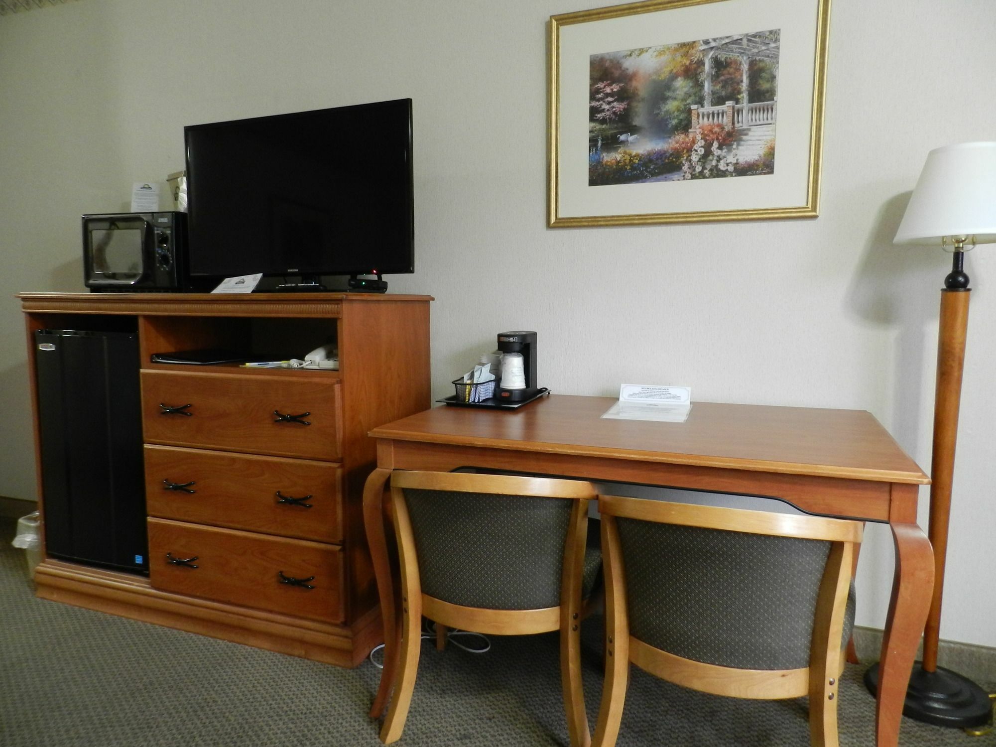 Hotel Clarion Pointe Downtown