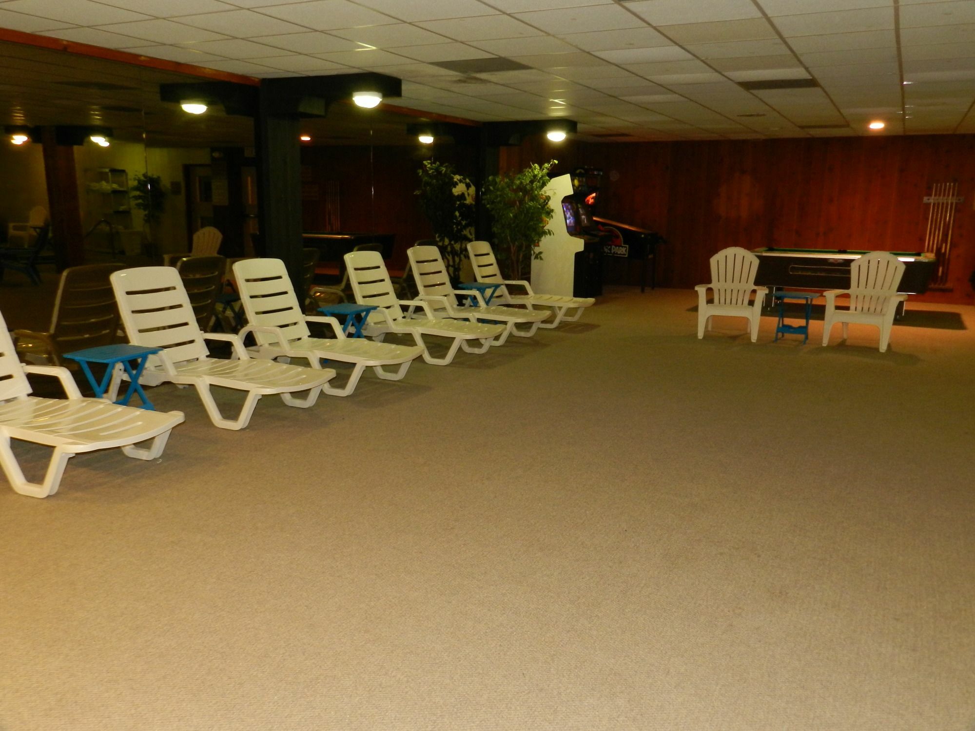 Clarion Pointe Downtown Hotel 3*